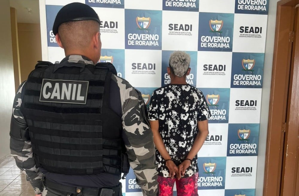 Jovem é preso com drogas e balança de precisão durante abordagem policial
