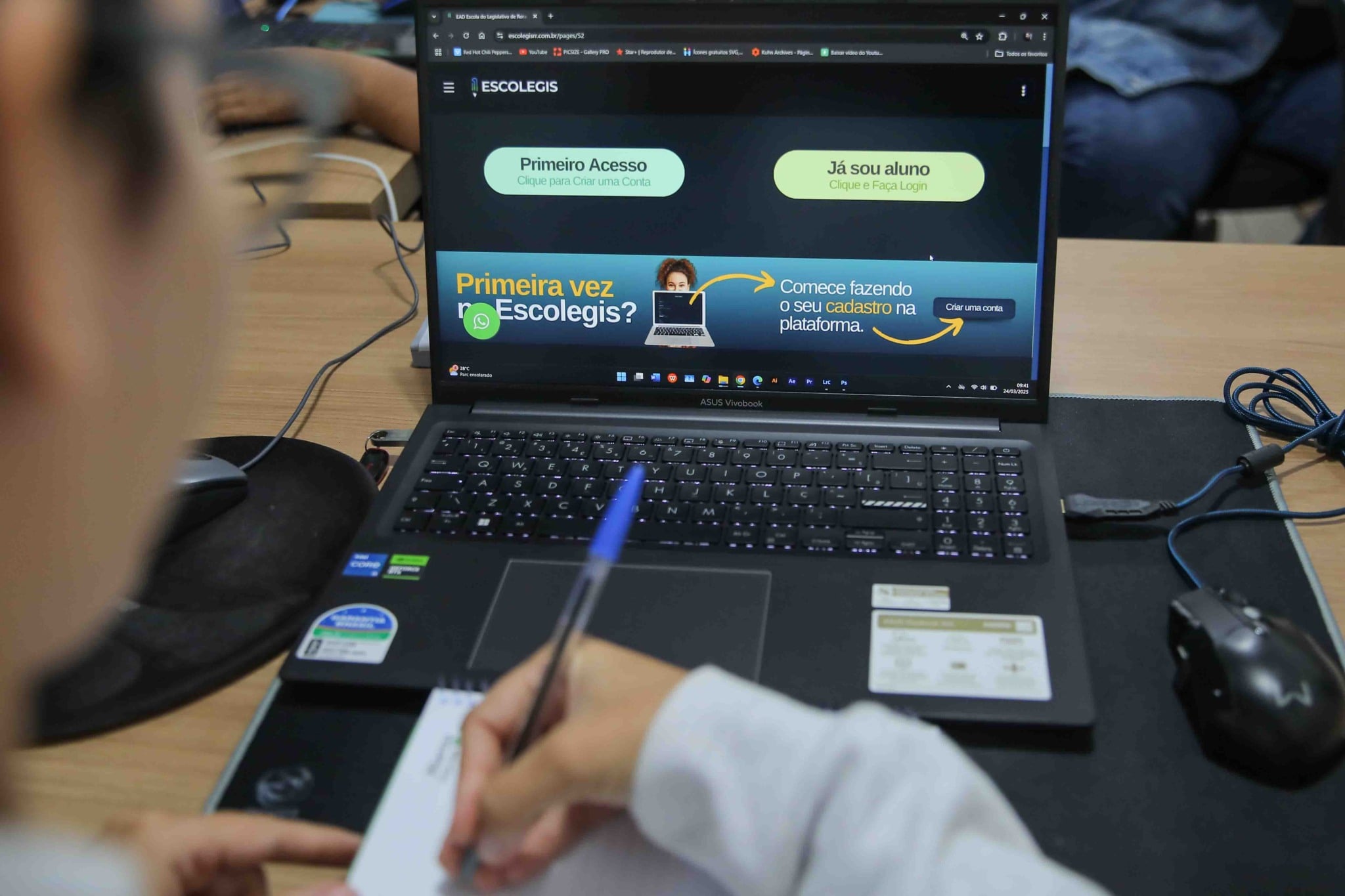 Inscrições abertas para 30 mil vagas em cursos gratuitos de administração, idiomas, marketing, educação e saúde