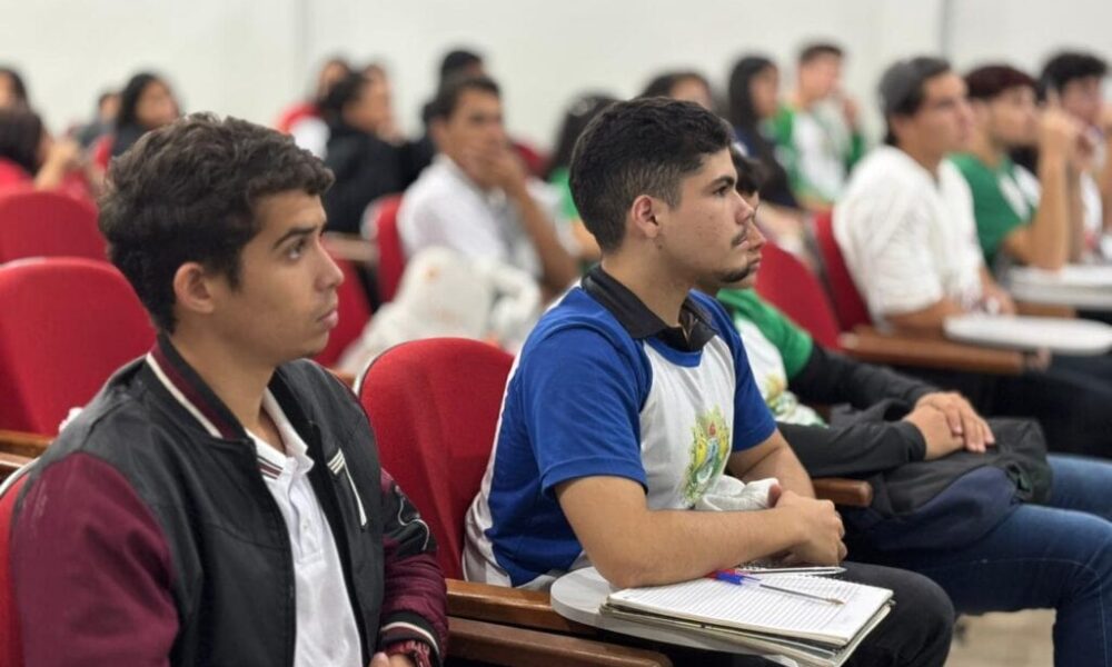 Aulões do Pré-Enem Legal levam reforço e estratégias a estudantes de Brasileia, Epitaciolândia, Manoel Urbano e Feijó