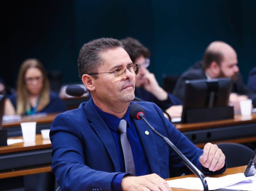 Deputado Albuquerque propõe correção integral do FGTS pela inflação