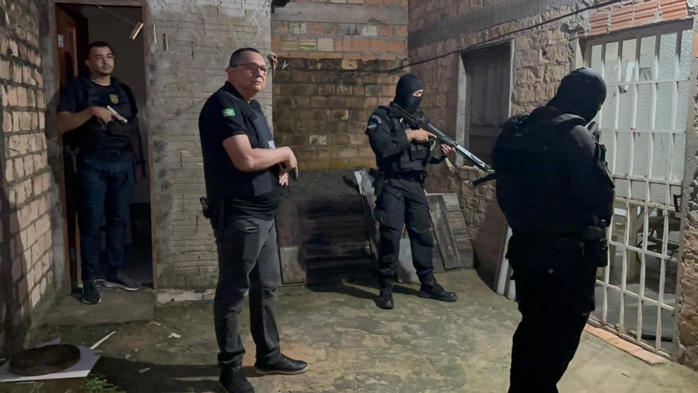 Operação mira grupo suspeito de matar jovem após mudança para facção rival no Cidade Satélite