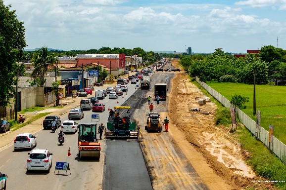 Prefeitura avança com as obras de duplicação da Avenida Venezuela e inicia etapa de asfaltamento