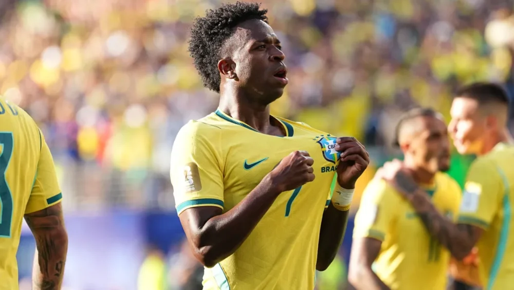 Vini Jr. aparece entre os três melhores jogadores da Copa do Mundo após a fase de grupos; veja ranking