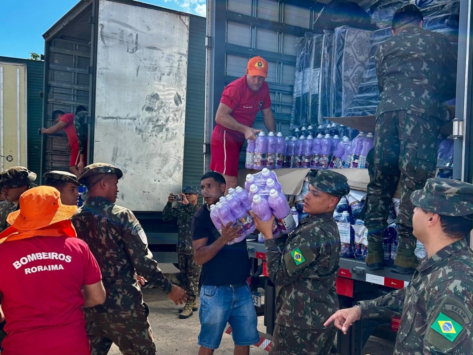 Exército Brasileiro coordena transporte de 60 toneladas de ajuda humanitária para a Venezuela