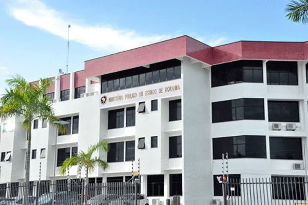 Justiça manda suspender site e redes de empresa investigada por se passar por órgão público em Roraima