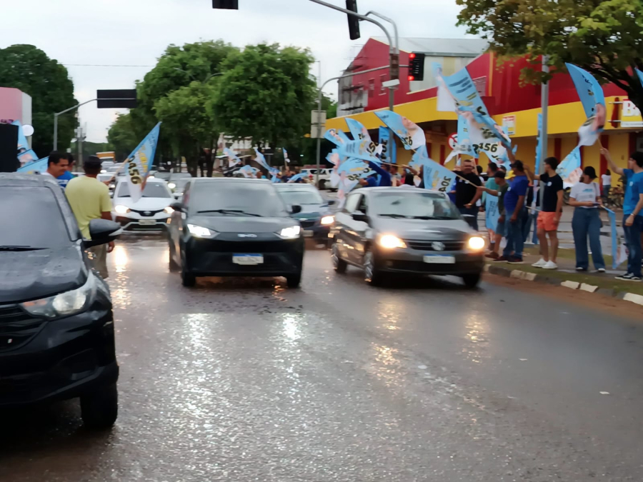 NEM A CHUVA PAROU O BANDEIRAÇO NO PRICUMÃ