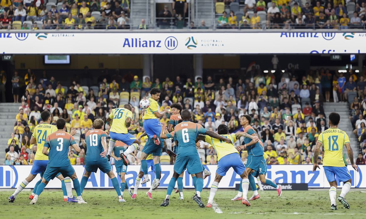 Brasil enfrenta Índia no último jogo da Data Fifa; veja retrospecto da adversária